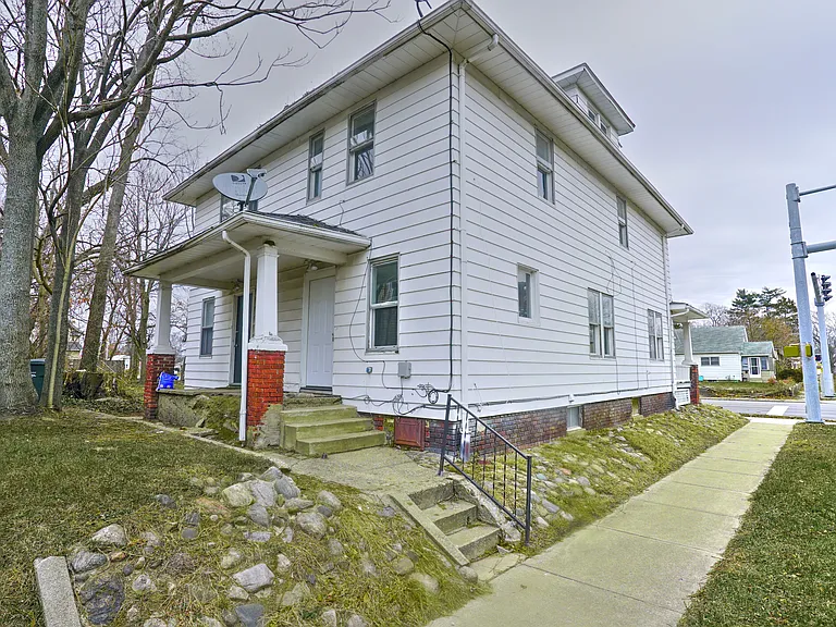 501 N Eddy St — Photo 3