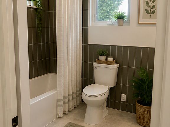 5th image of 2144 N 117th St #B