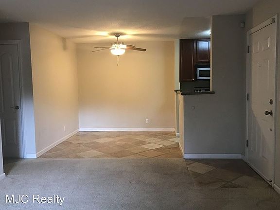 4th image of 1100 Yarwood Ct