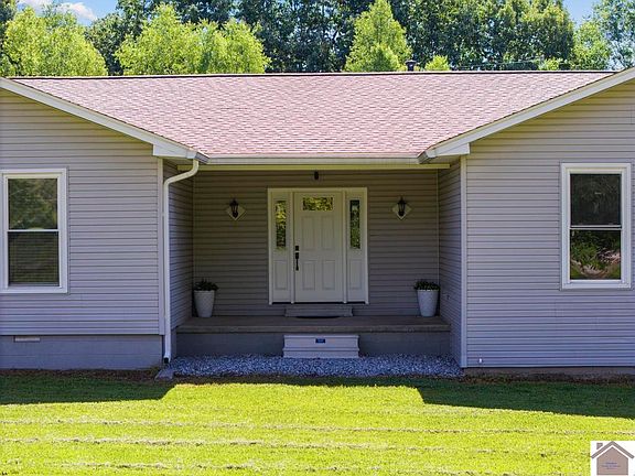 2nd image of 3960 Husband Rd