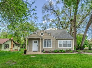 312 S Channel Dr, Round Lake Beach, IL 60073