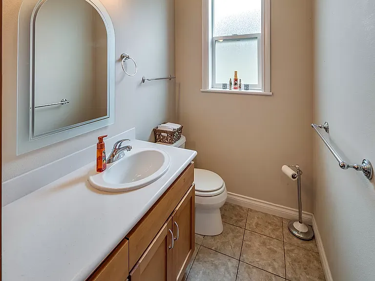 1448 Woodfield Pl — Photo 6
