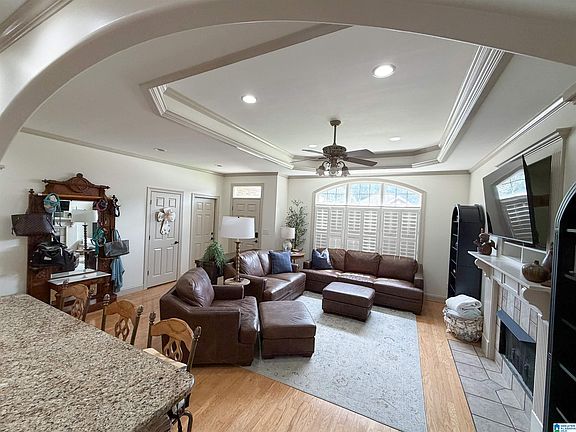 2nd image of 50 Ashton Ln