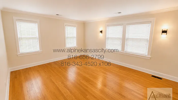 20 W Winthrope Rd — Photo 3
