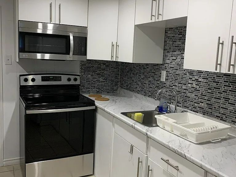 54 Green Bush Rd — Photo 2