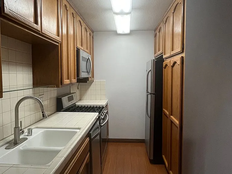 17200 Newhope St #303 — Photo 11