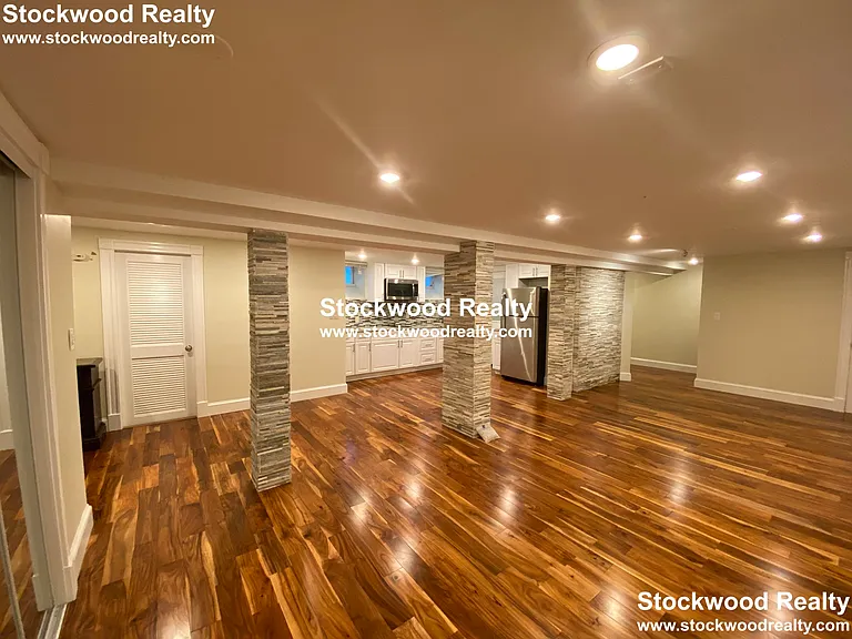 16 Crescent Ave #B — Photo 22
