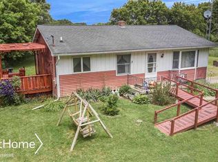 5617 Beard Rd, Byron, MI 48418