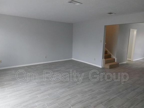 3rd image of 1846 Hollister St Unit 6