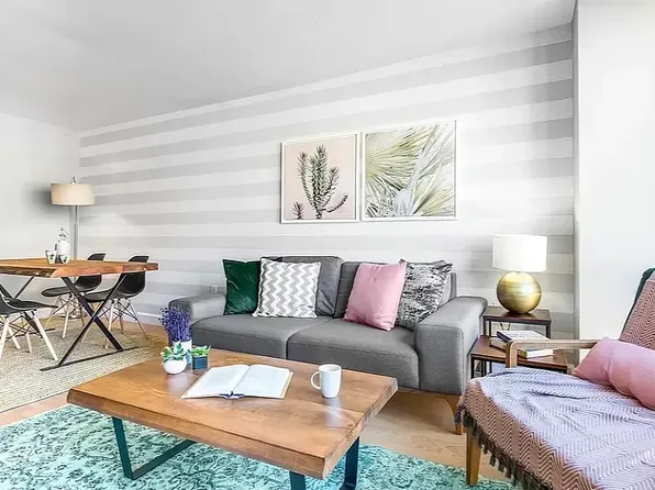 130 W 15th St, New York, NY