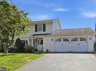 387 Yorktowne Rd, Hershey, PA 17033