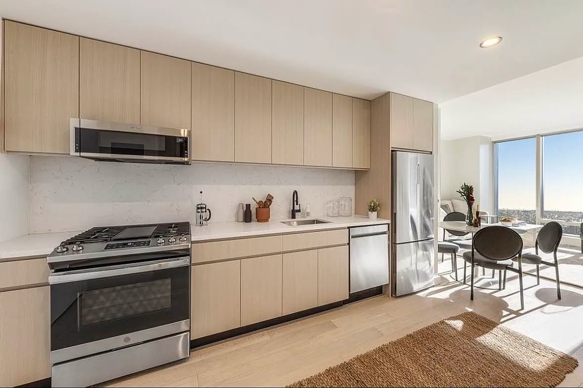 540 Fulton Street — Photo 3