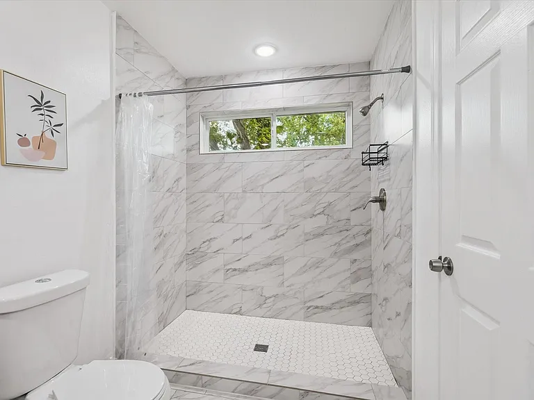 2631 Stevens St — Photo 19