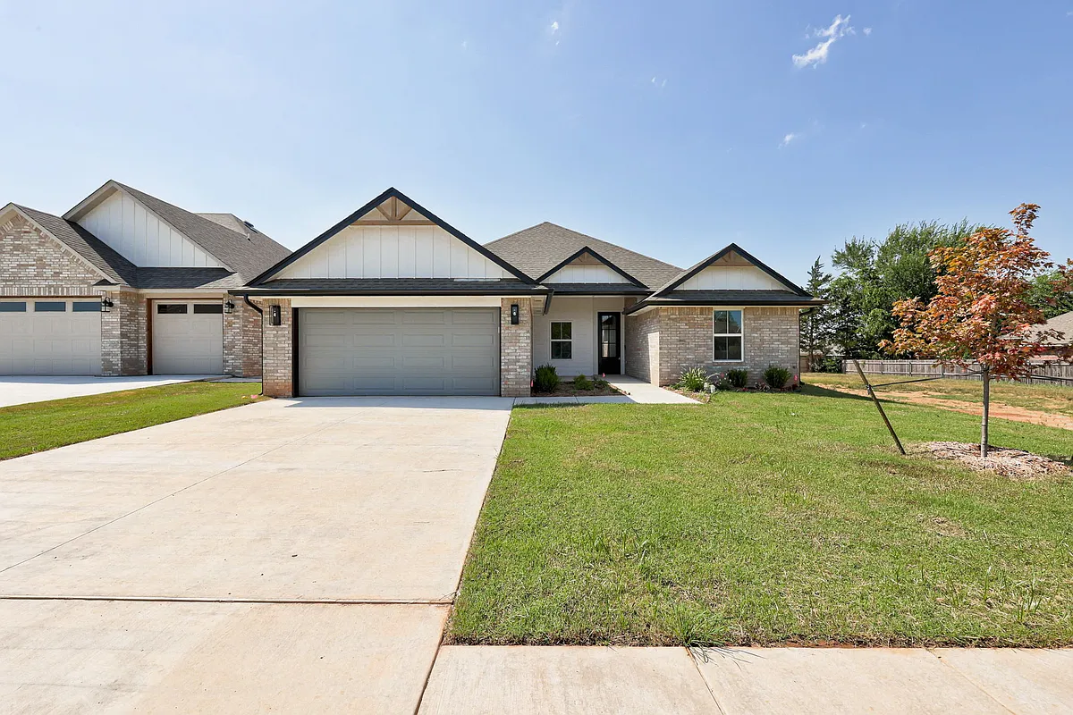 Building Photo - 2712 Dunham Dr