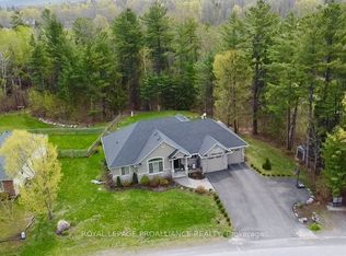 1 Cardinal Ct, Quinte West, ON K8V5P6