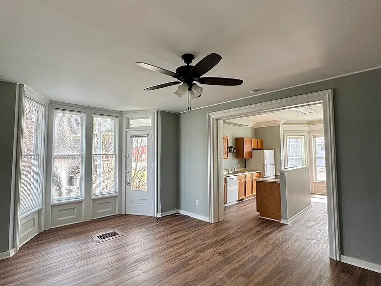 508 W Michigan Ave #B — Photo 3
