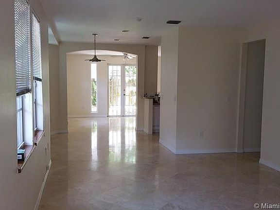 3rd image of 2940 W Trade Ave #A