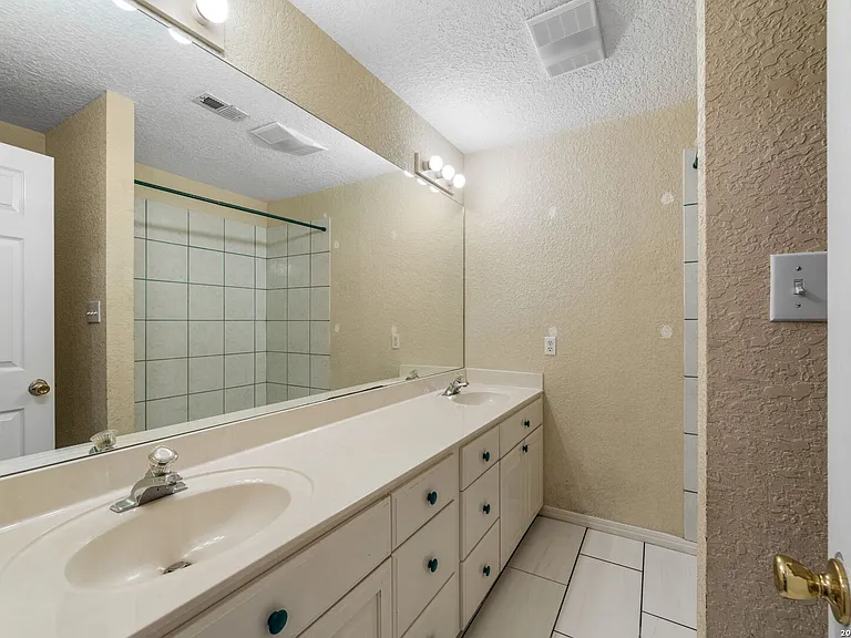 360 Private Road 4619 — Photo 18