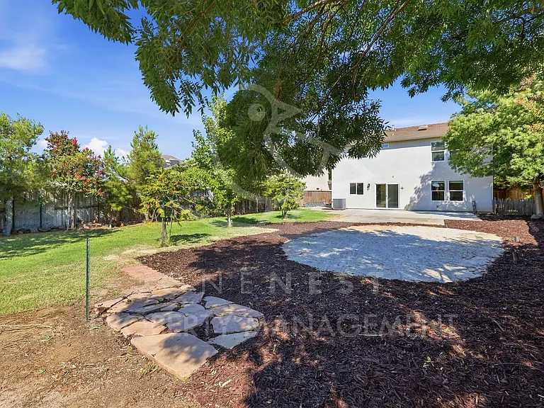 2708 Woodfield Way — Photo 37