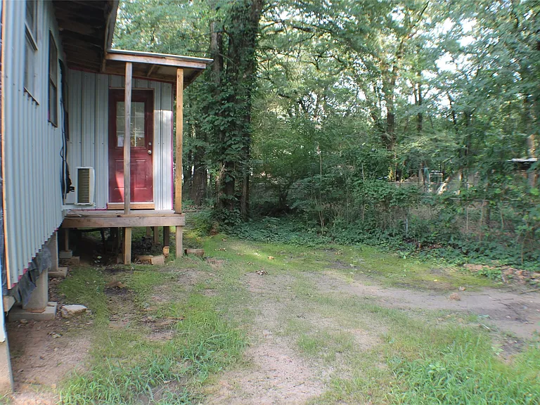 148 Golden Oaks Dr — Photo 10
