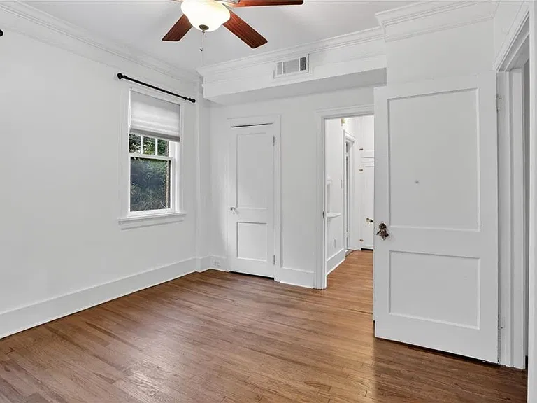 677 Somerset Ter NE #6D — Photo 12