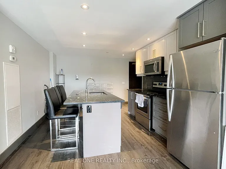 330 Phillip St #S2001 — Photo 6