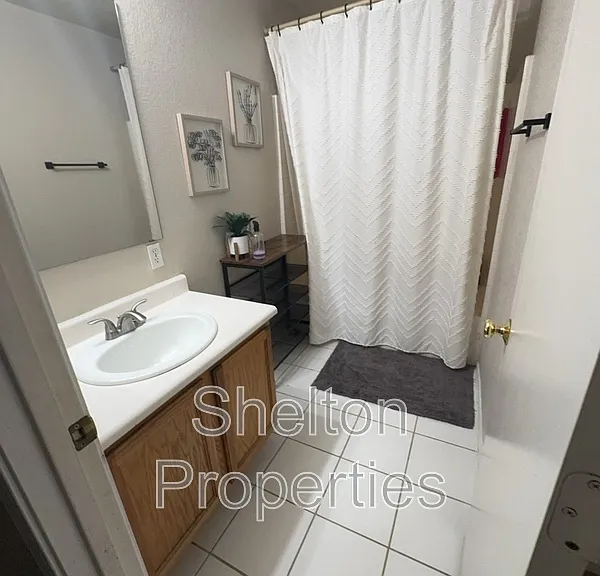 7391 W Solano Dr N — Photo 9