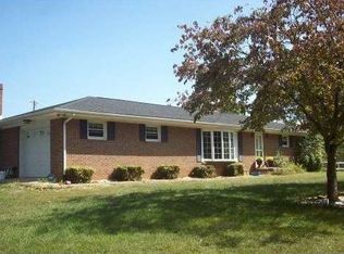 1296 Old White Bridge Rd, Waynesboro, VA 22980