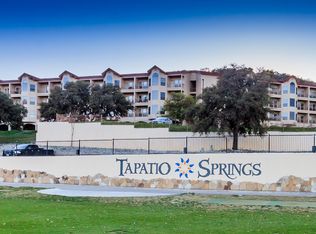20 E Tapatio Dr #111, Boerne, TX 78006