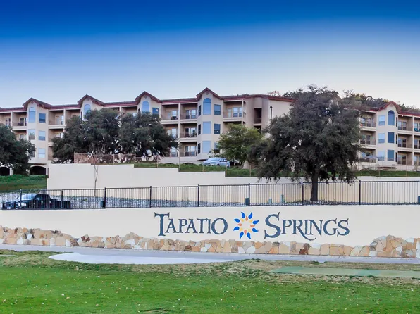 20 E Tapatio Dr #111, Boerne, TX 78006