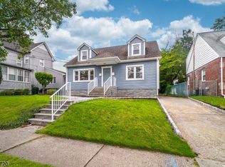 41 Roosevelt Ave, Lodi, NJ 07644
