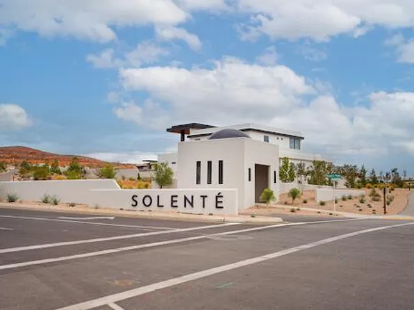 1543 N Altozano Rd, Washington, UT 84780