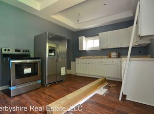 527 10th St SW #1, Roanoke, VA 24016