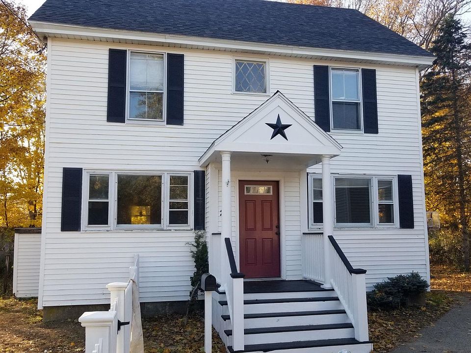 Front of house, private yard to right with full height access to the basement.