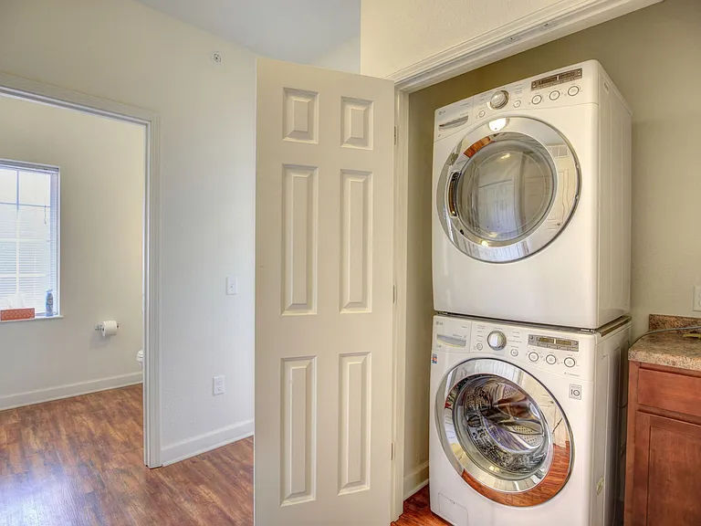 706 Inverness Rd — Photo 11