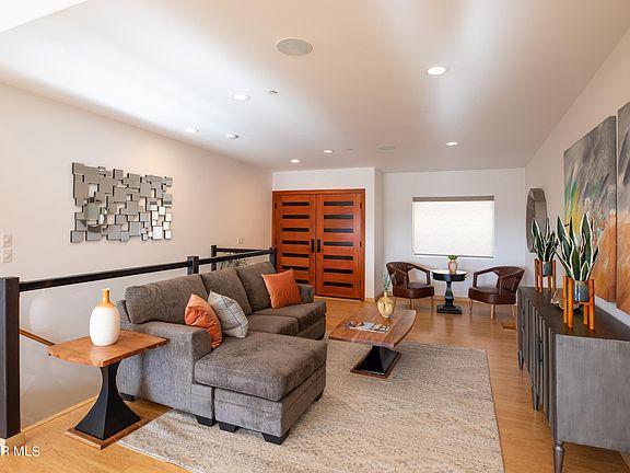 4th image of 5293 Calatrana Dr