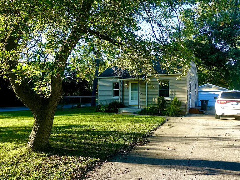 Home Front-Yard