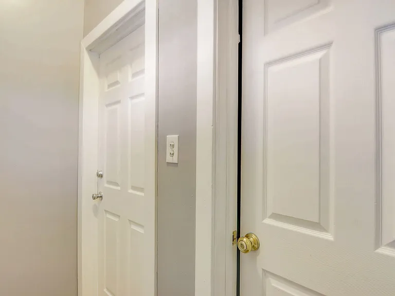 5720 S Princeton Ave #2 — Photo 4
