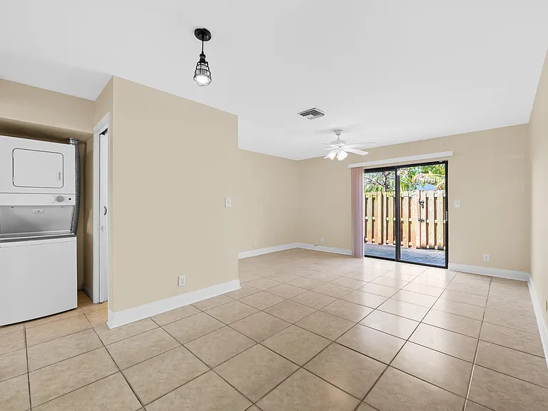 3281 E Golf Blvd #4 — Photo 9