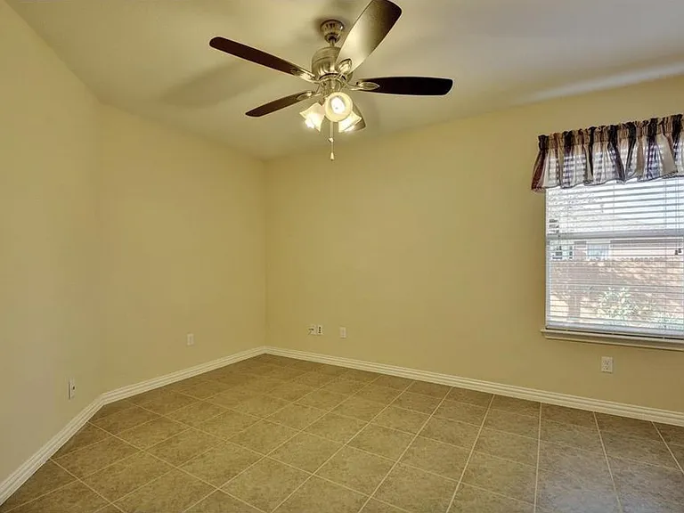 2109 Granite Springs Rd — Photo 16