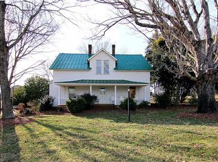 1817 Farmington Rd, Mocksville, NC 27028