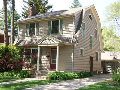 211 S Fordham Ave, Aurora, IL, 60506