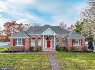 5 Popper St, Manahawkin, NJ 08050