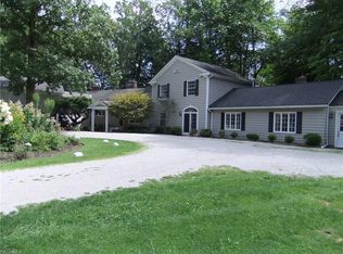 1980 Berkshire Rd, Gates Mills, OH 44040
