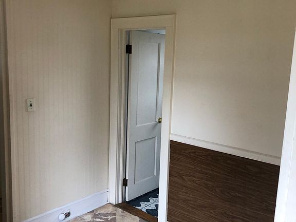 3rd image of 93 E Main St APT D