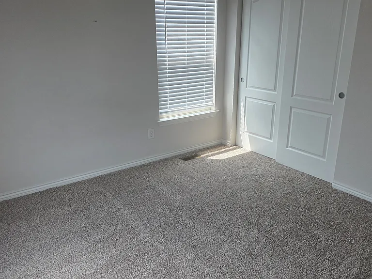 12276 Helena St — Photo 6