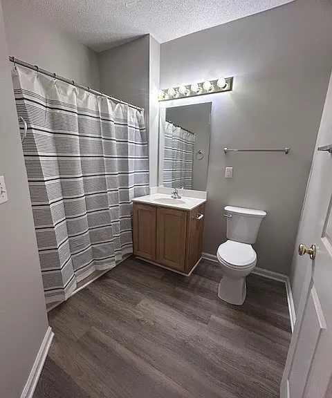 180 Wexford Dr #103 — Photo 6