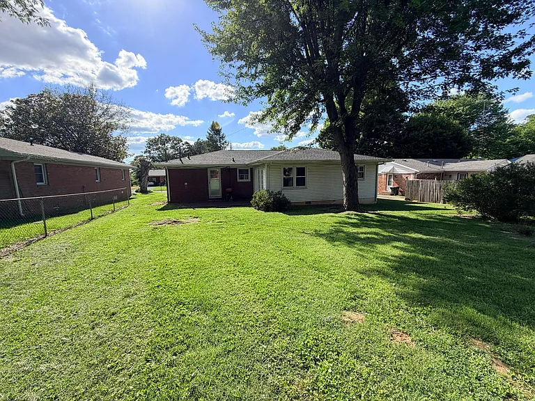 3420 Candy Dr — Photo 21