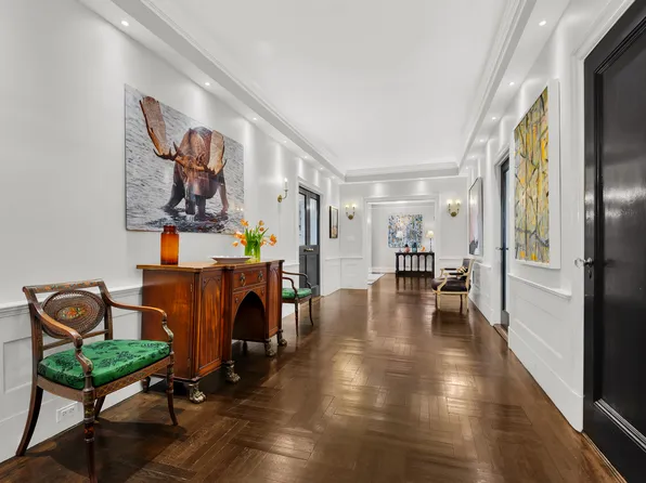 173 Riverside Drive image 14 of 17