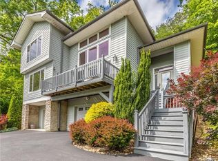 19 River View Pkwy, Asheville, NC 28805